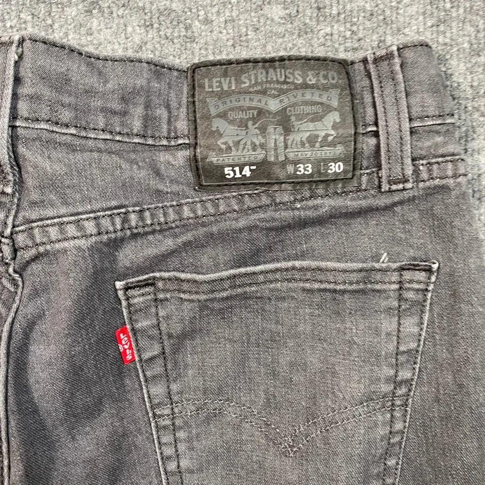 Levis 514 Mens Charcoal Gray Straight Fit Denim Jeans W33 L30 WaterLess Wash
